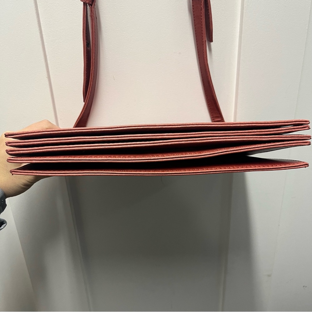 Matt&Nat burnt orange vegan leather cross body purse - Picture 5 of 12